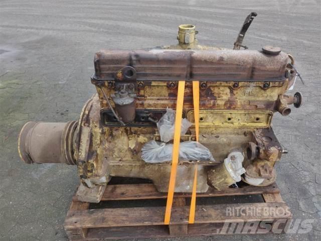 Ford Trader 590E Varikliai