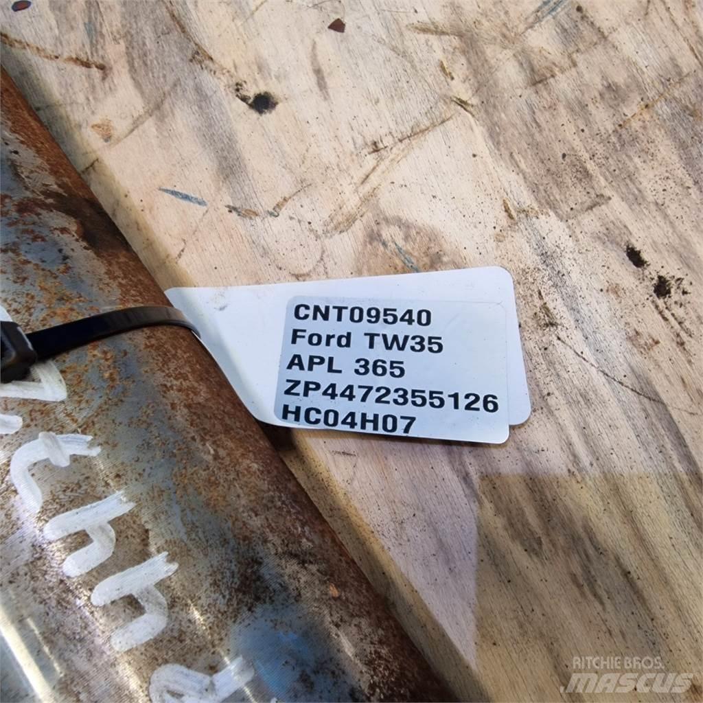 Ford TW 35 Kiti naudoti traktorių priedai