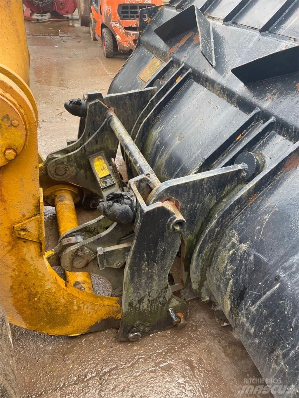 Hanomag 55D Naudoti ratiniai krautuvai