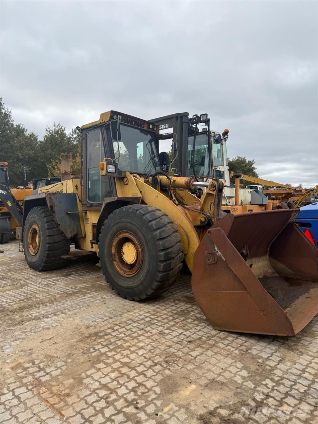 Hanomag 60E Naudoti ratiniai krautuvai