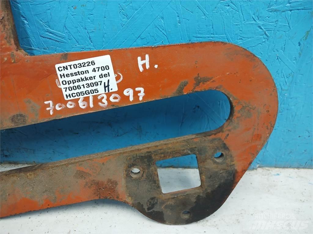 Hesston 4700 Žemės ūkis - Kita