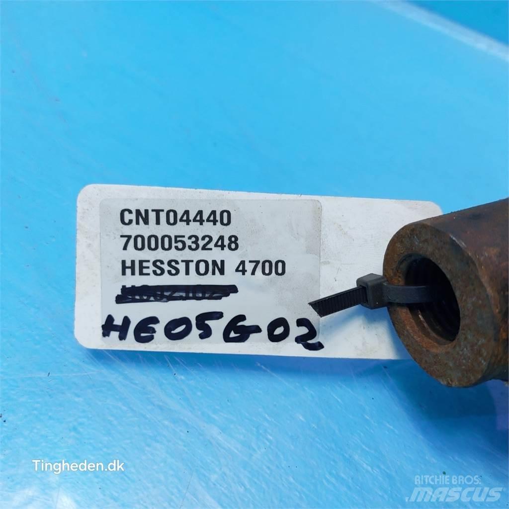 Hesston 4700 Kiti pašarų derliaus nuėmimo įrengimai