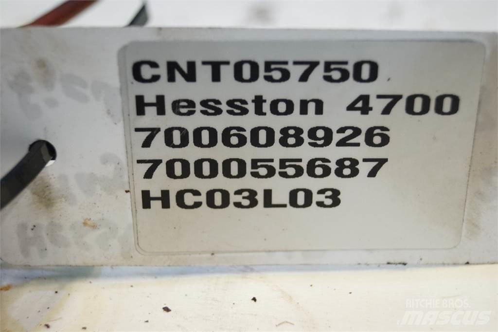 Hesston 4700 Ryšulių griebtuvai