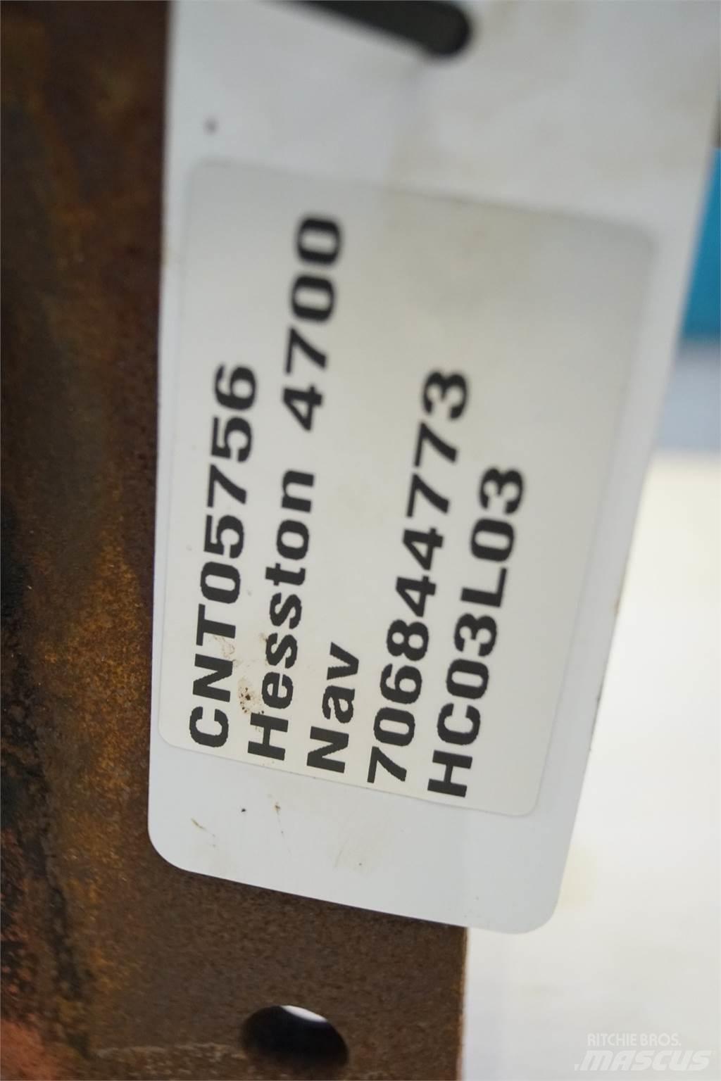 Hesston 4700 Kiti pašarų derliaus nuėmimo įrengimai