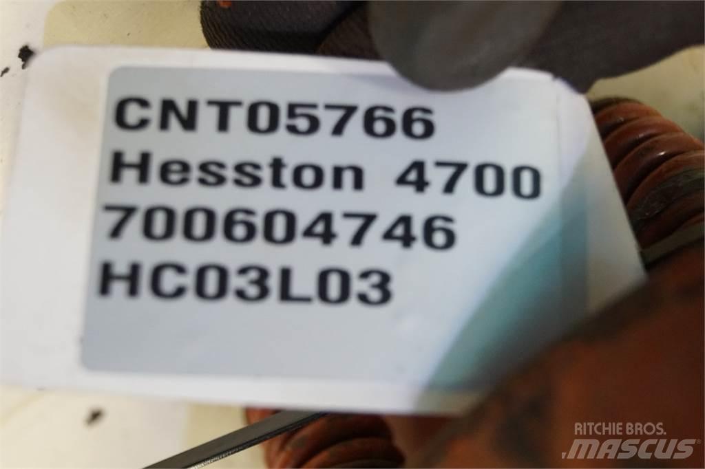 Hesston 4700 Kiti naudoti traktorių priedai