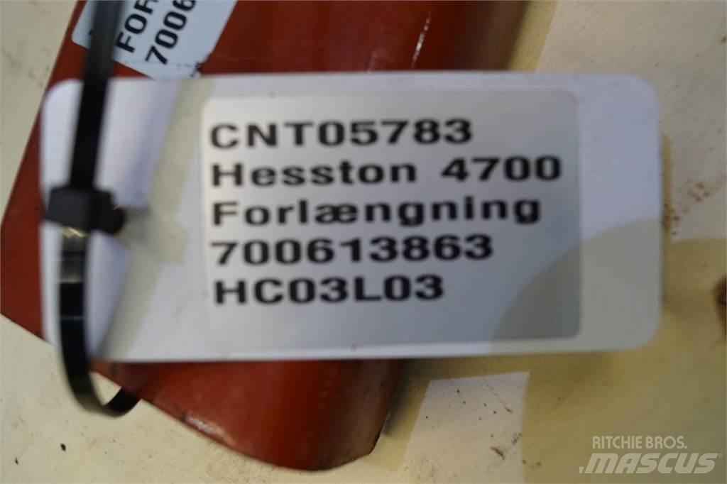 Hesston 4700 Ryšulių griebtuvai