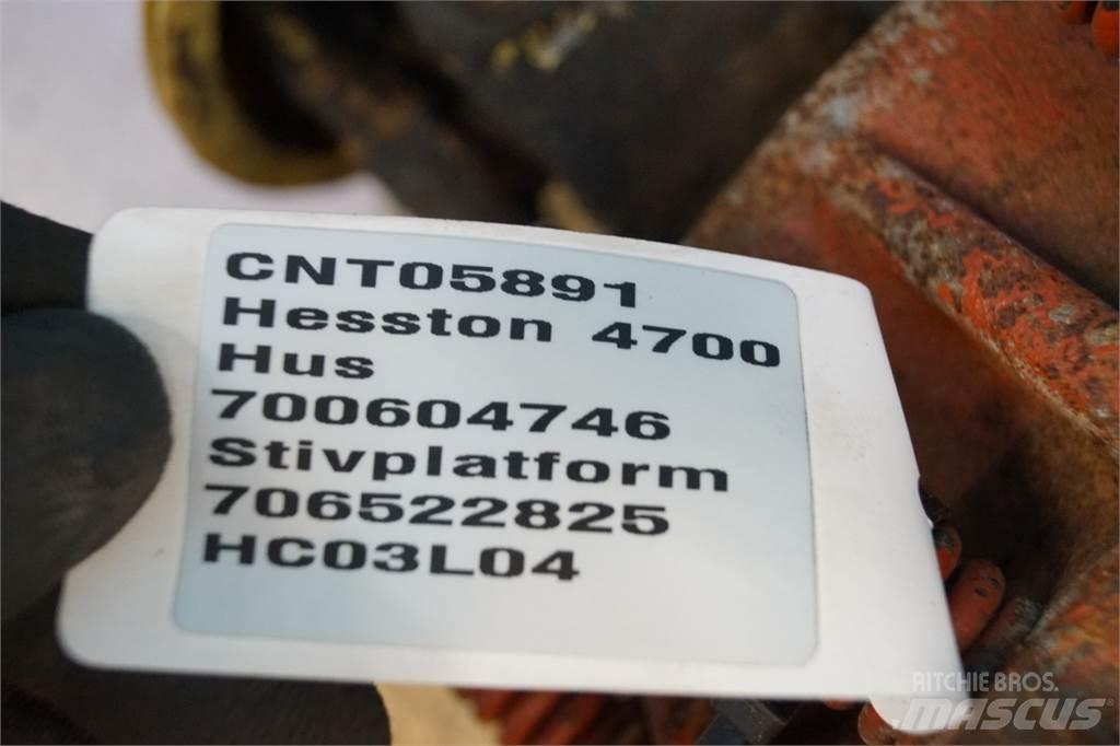 Hesston 4700 Kiti naudoti traktorių priedai