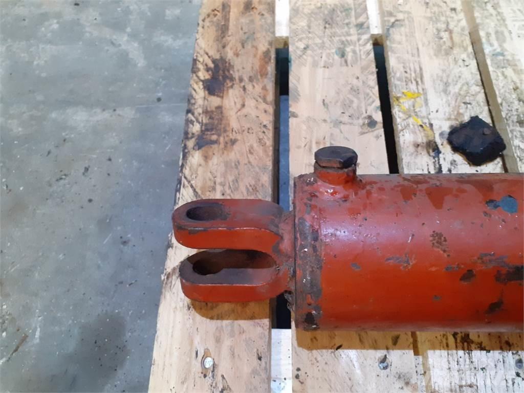 Hesston 4800 Ryšulių griebtuvai