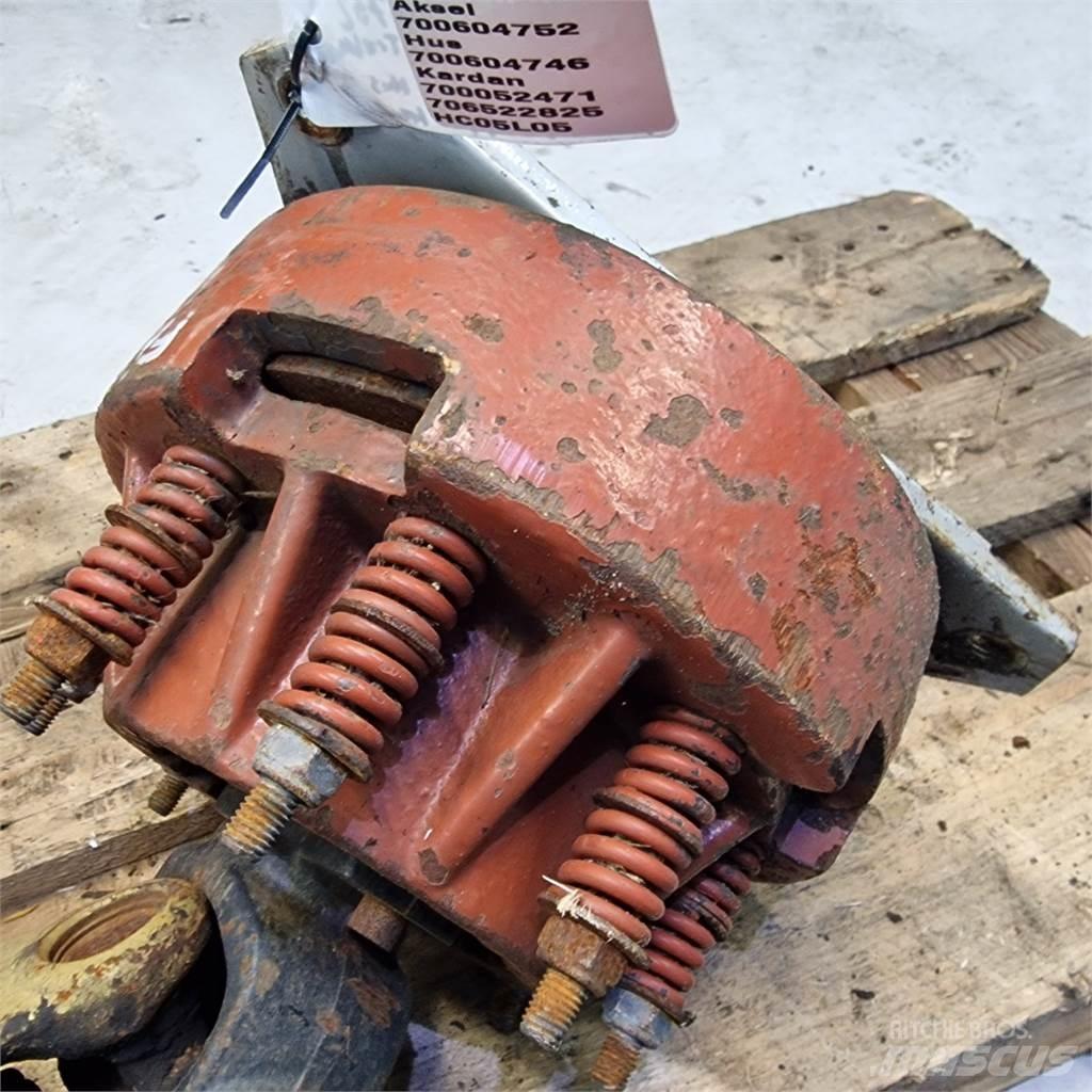 Hesston 4800 Kiti naudoti traktorių priedai