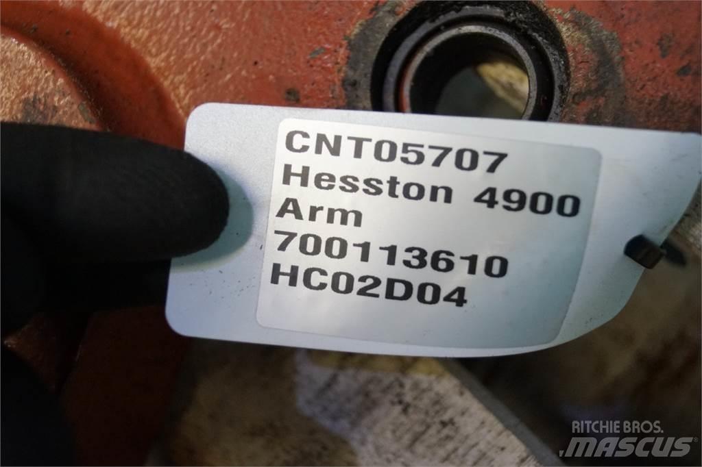Hesston 4900 Ryšulių griebtuvai