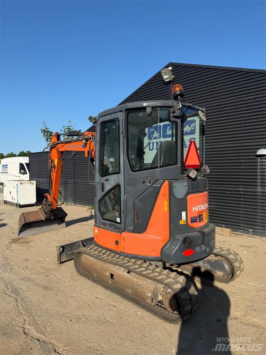 Hitachi ZX33 Mini ekskavatoriai < 7 t