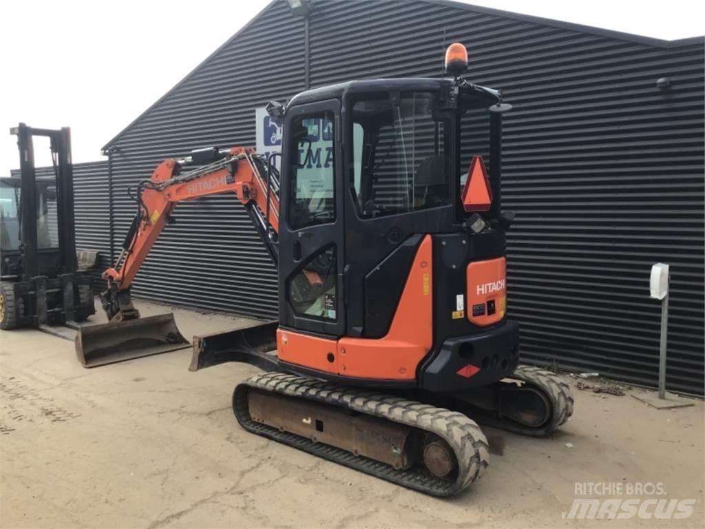 Hitachi ZX33U Mini ekskavatoriai < 7 t