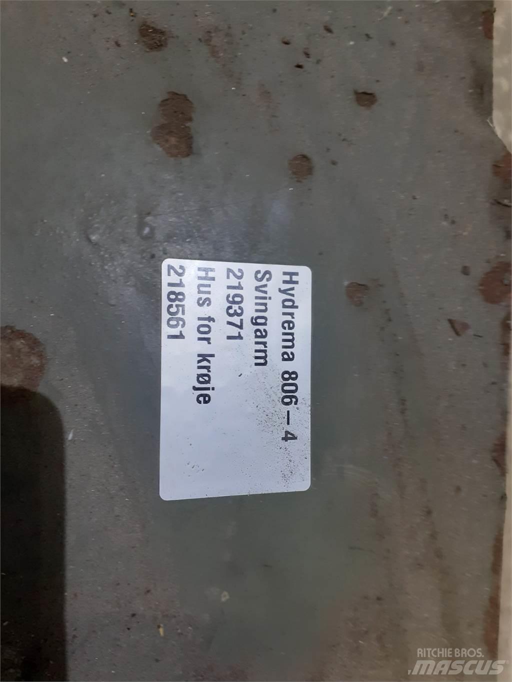 Hydrema 806 Tranšėjų kasimo technika
