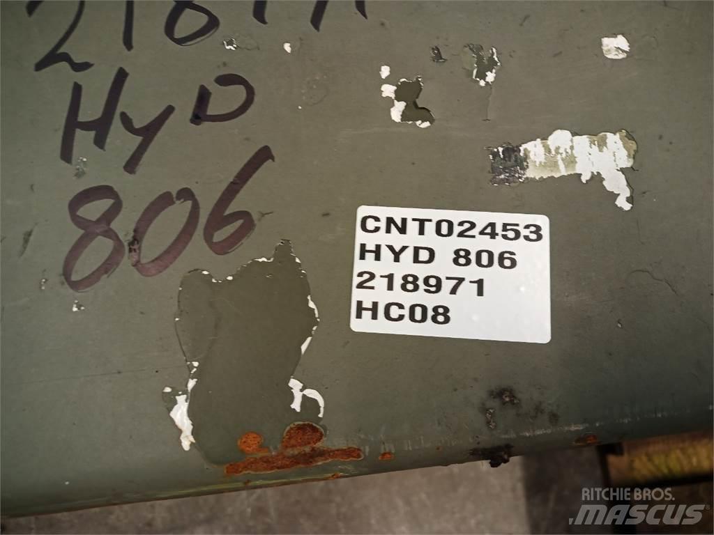 Hydrema 806 Tranšėjų kasimo technika