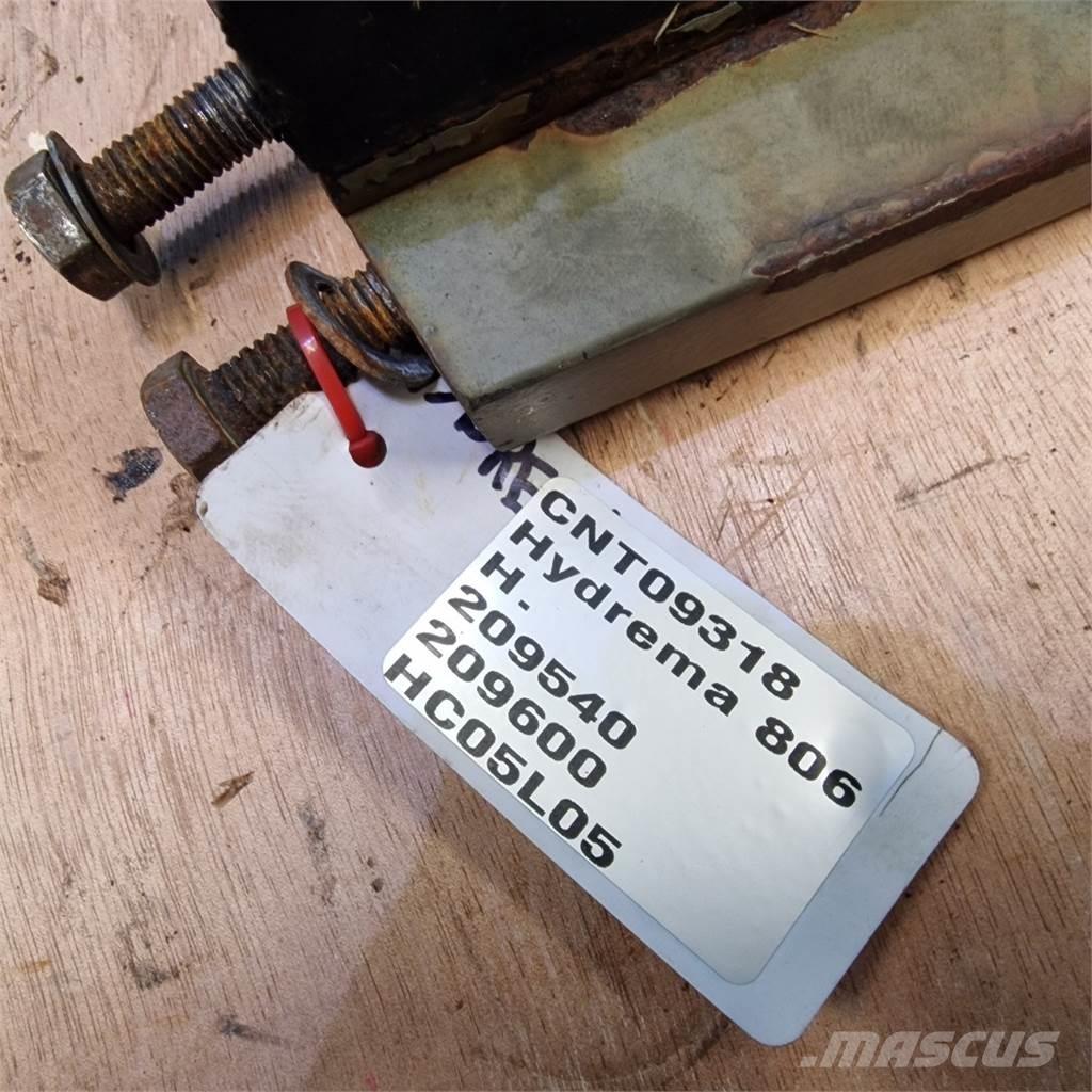 Hydrema 806 Sijos ir savivarčiai