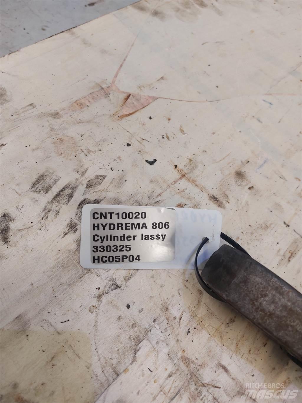 Hydrema 806 Ašys