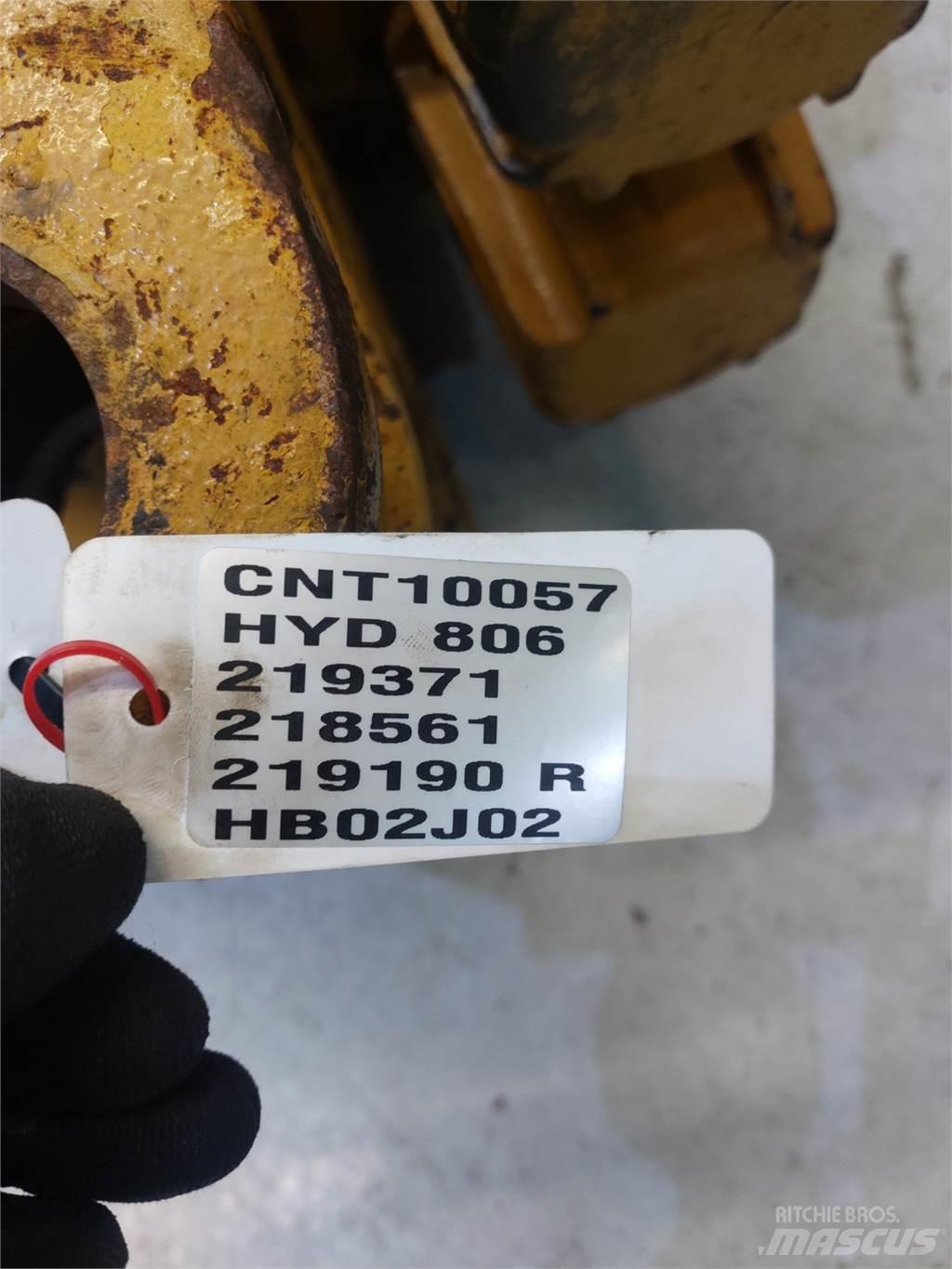 Hydrema 806 Tranšėjų kasimo technika