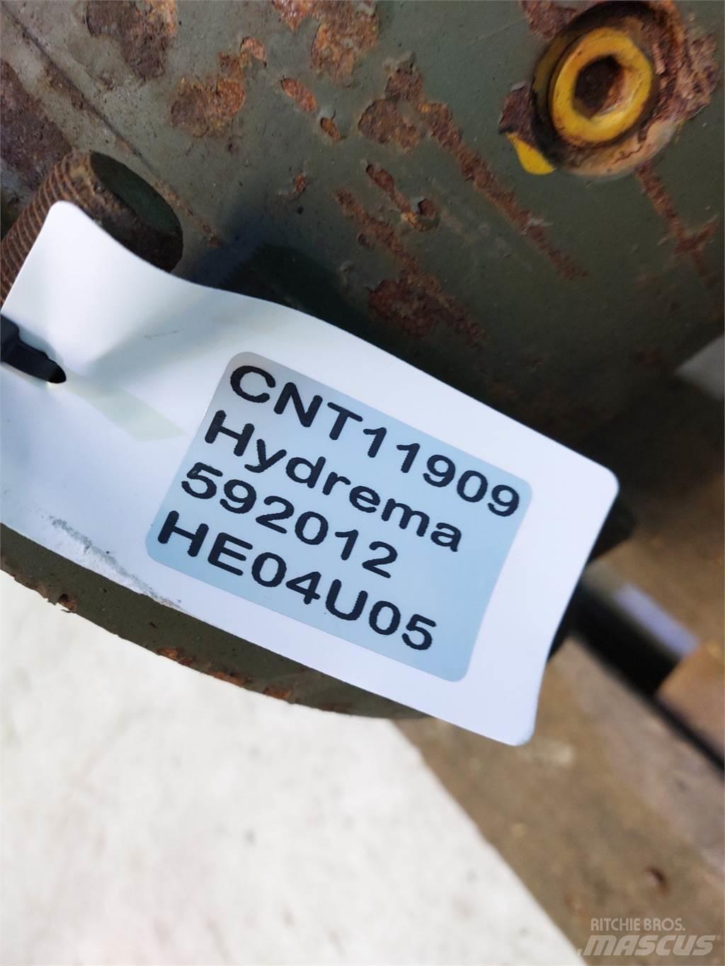 Hydrema 806 Ašys