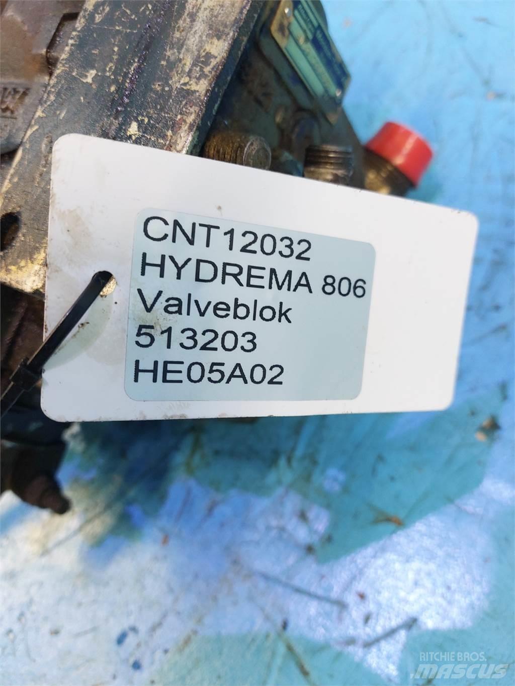 Hydrema 806 Hidraulikos įrenginiai