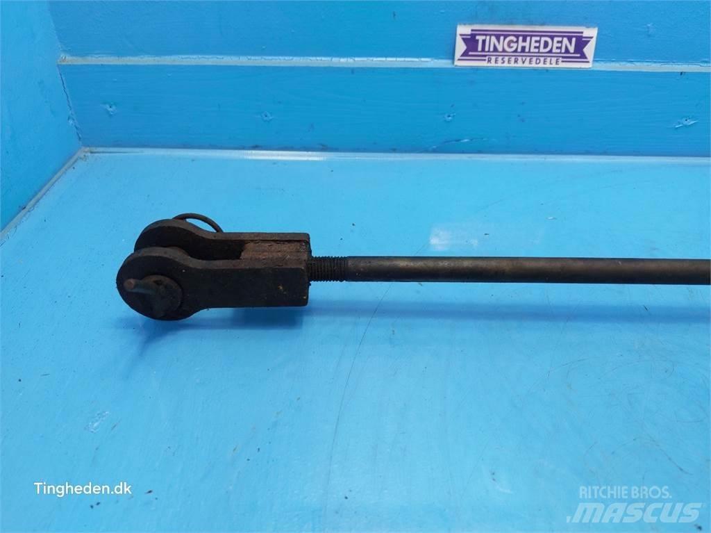 Hydrema 806 Tranšėjų kasimo technika