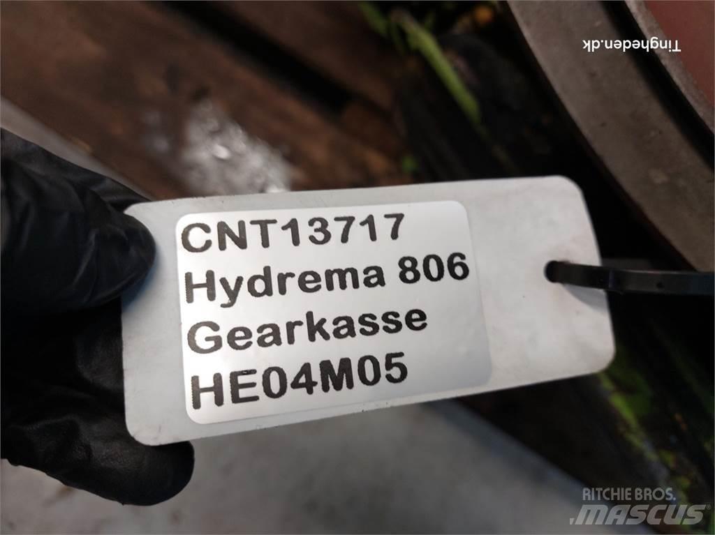 Hydrema 806 Transmisijos