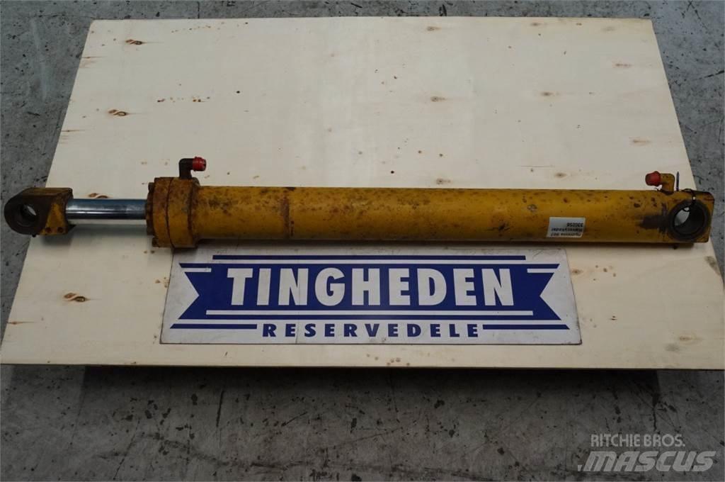 Hydrema 807 Hidraulikos įrenginiai