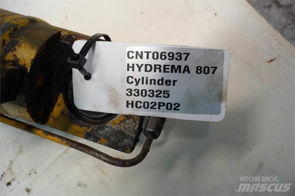Hydrema 807 Ašys