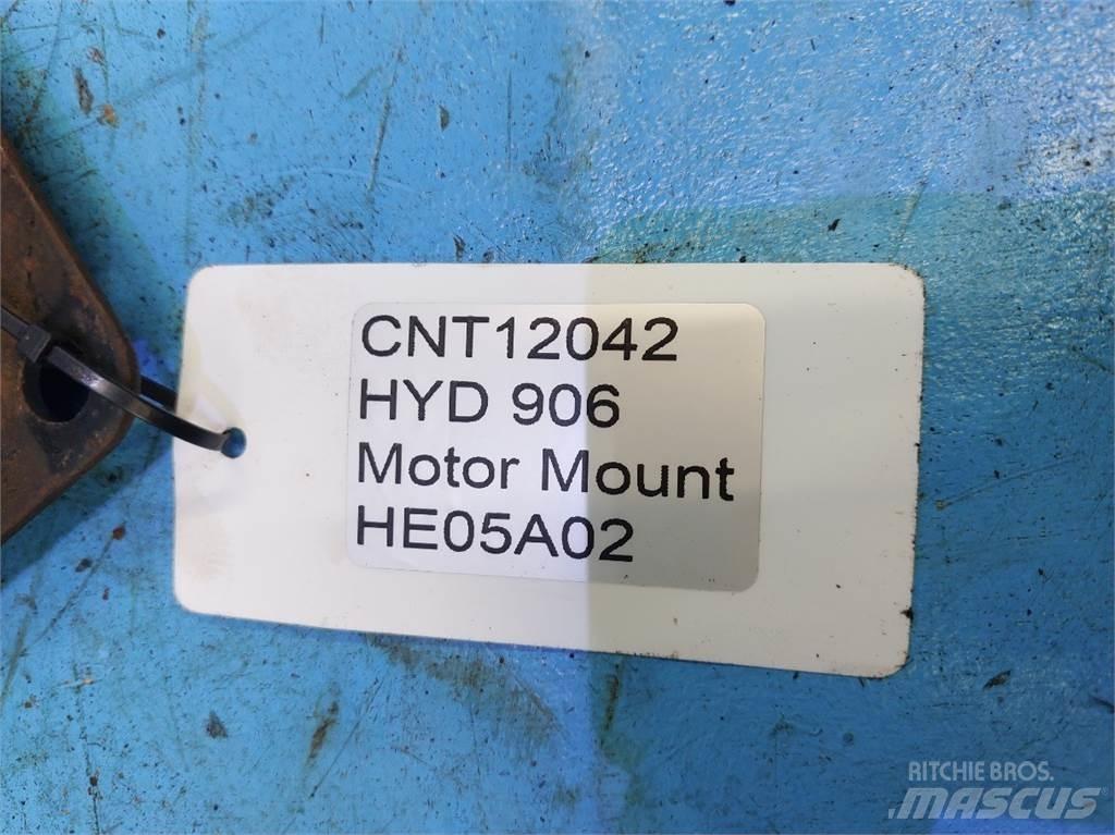 Hydrema 906 Varikliai