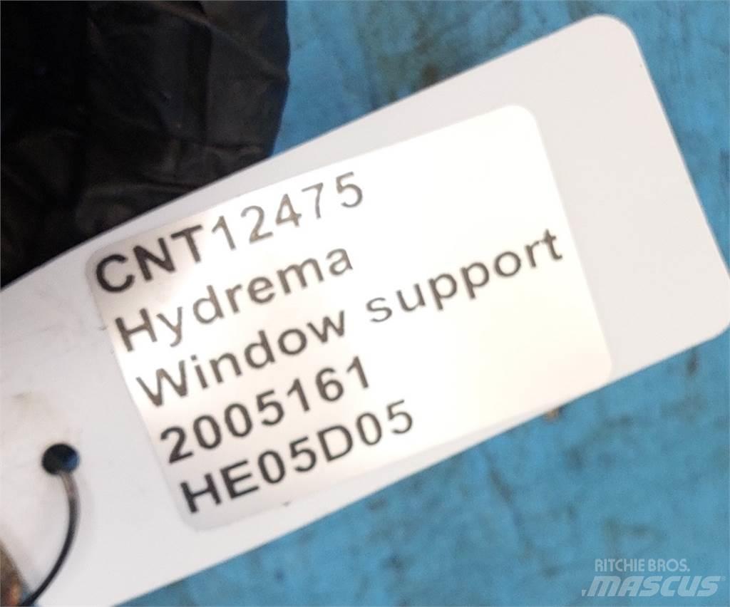 Hydrema 906 Kabinos ir interjeras