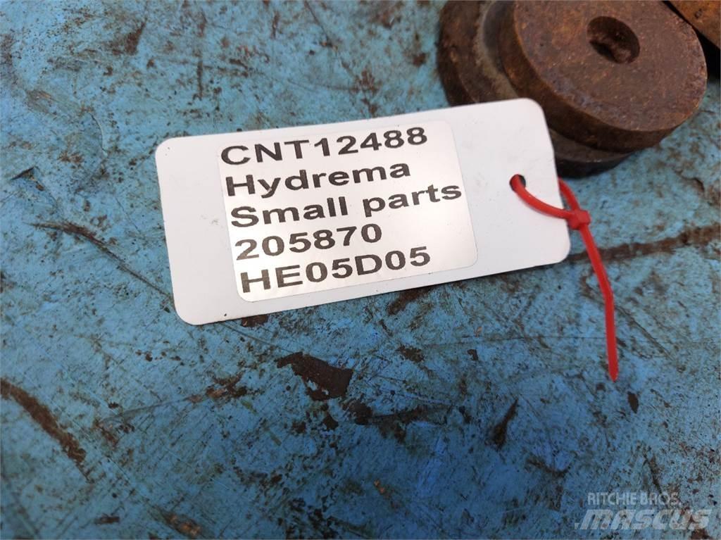 Hydrema 906 Tranšėjų kasimo technika