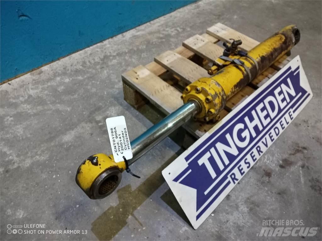 Hydrema 906A Tranšėjų kasimo technika