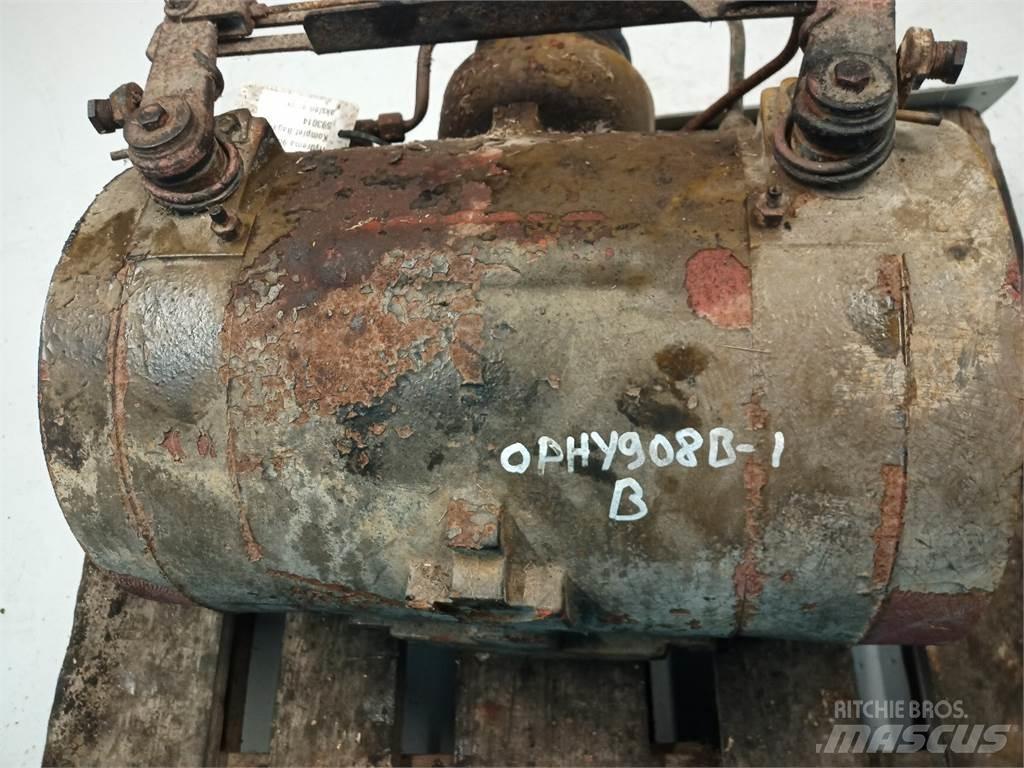 Hydrema 906B Ašys