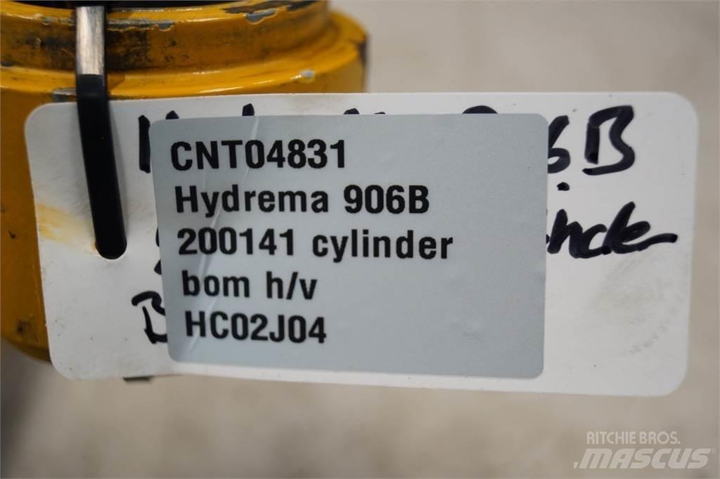 Hydrema 906B Tranšėjų kasimo technika