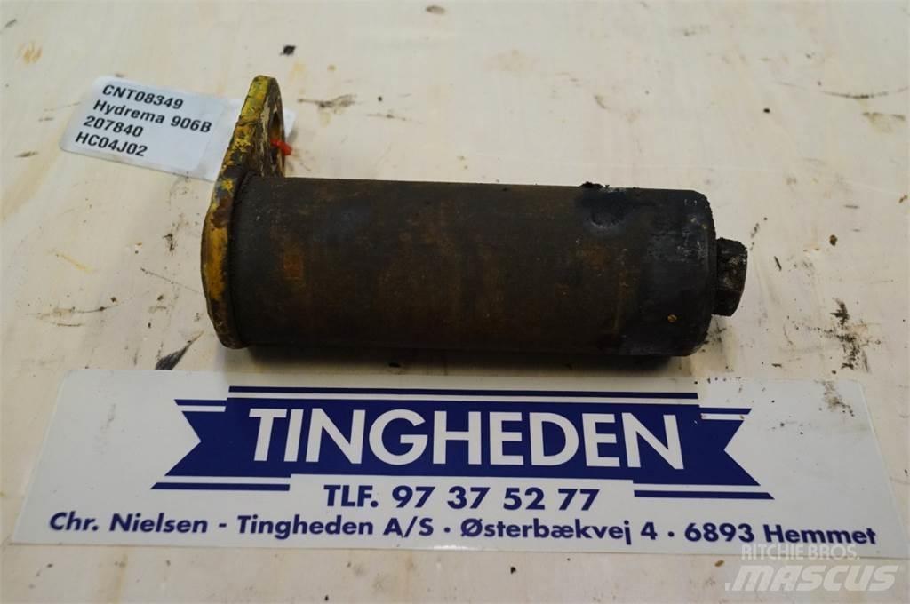 Hydrema 906B Tranšėjų kasimo technika