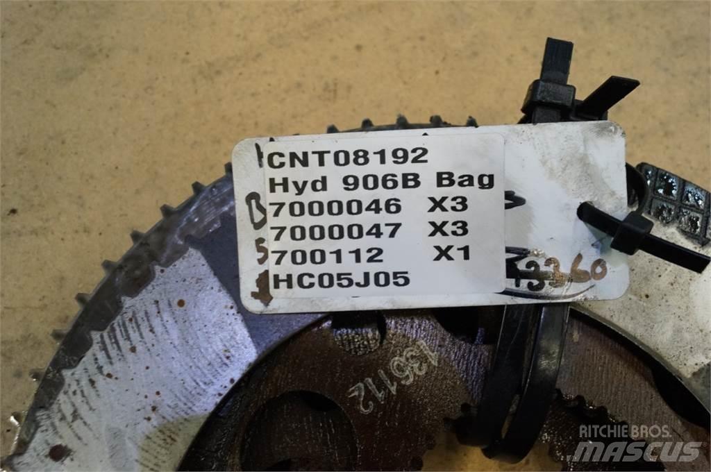 Hydrema 906B Ašys