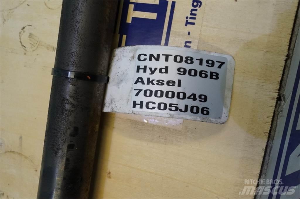 Hydrema 906B Ašys