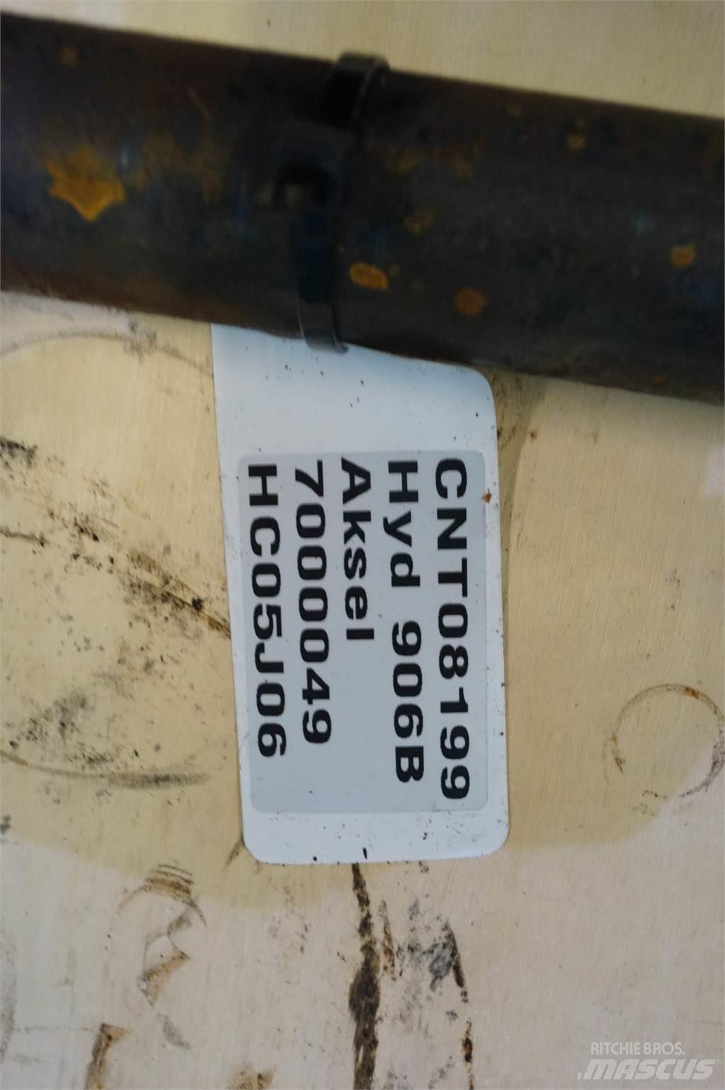 Hydrema 906B Ašys