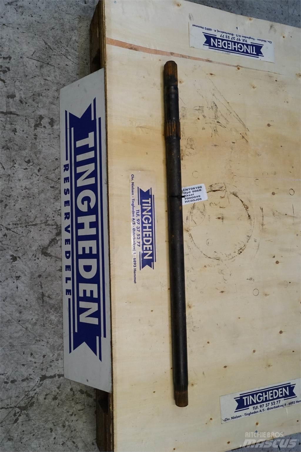Hydrema 906B Ašys