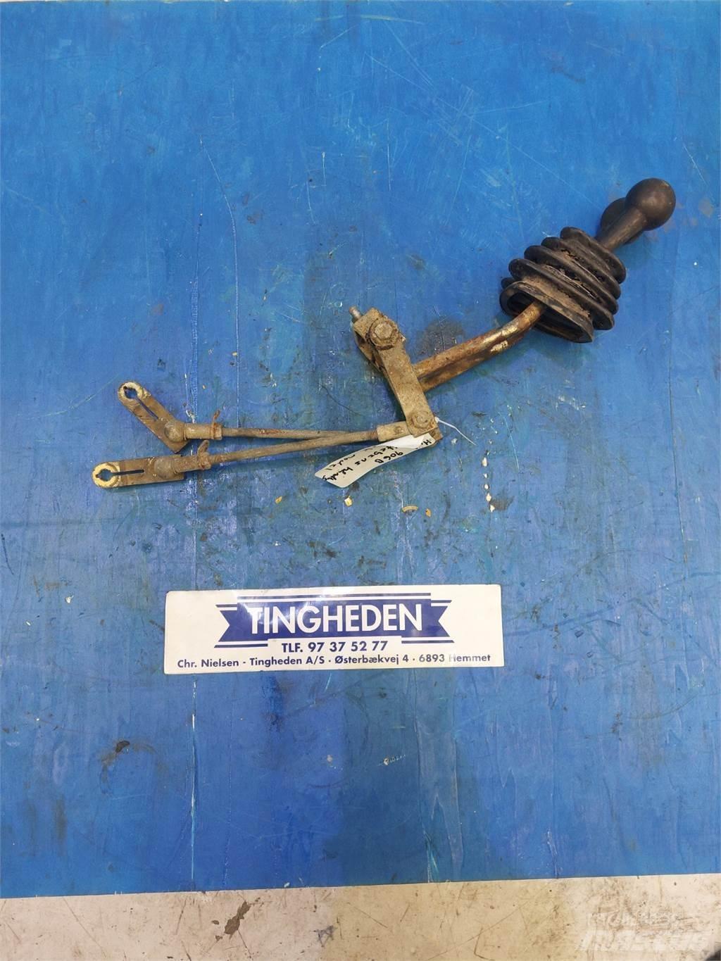 Hydrema 906B Kabinos ir interjeras