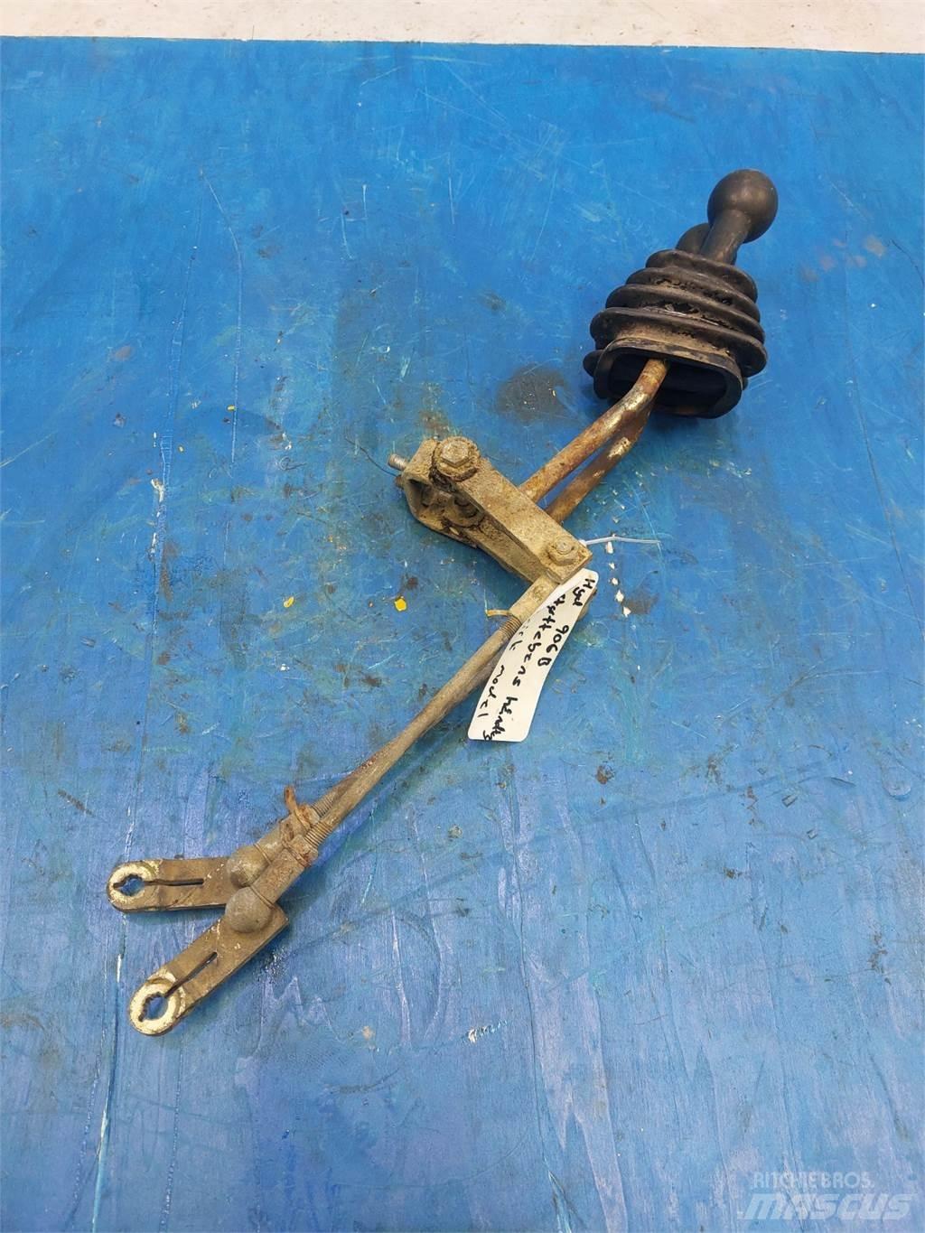 Hydrema 906B Kabinos ir interjeras