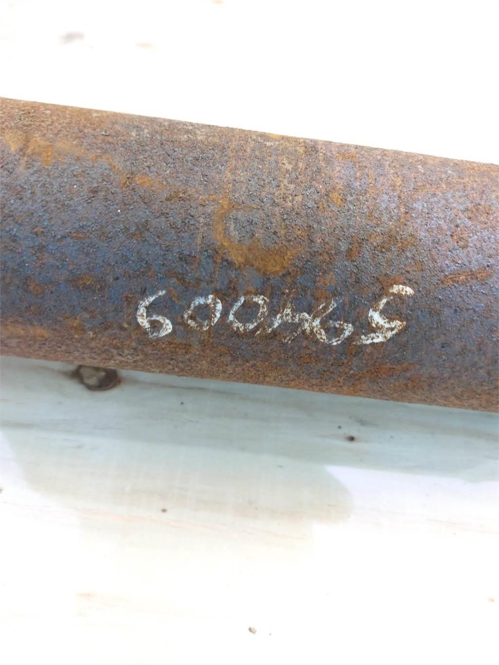 Hydrema 906B Ašys