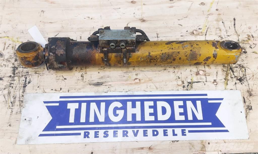 Hydrema 906B Tranšėjų kasimo technika