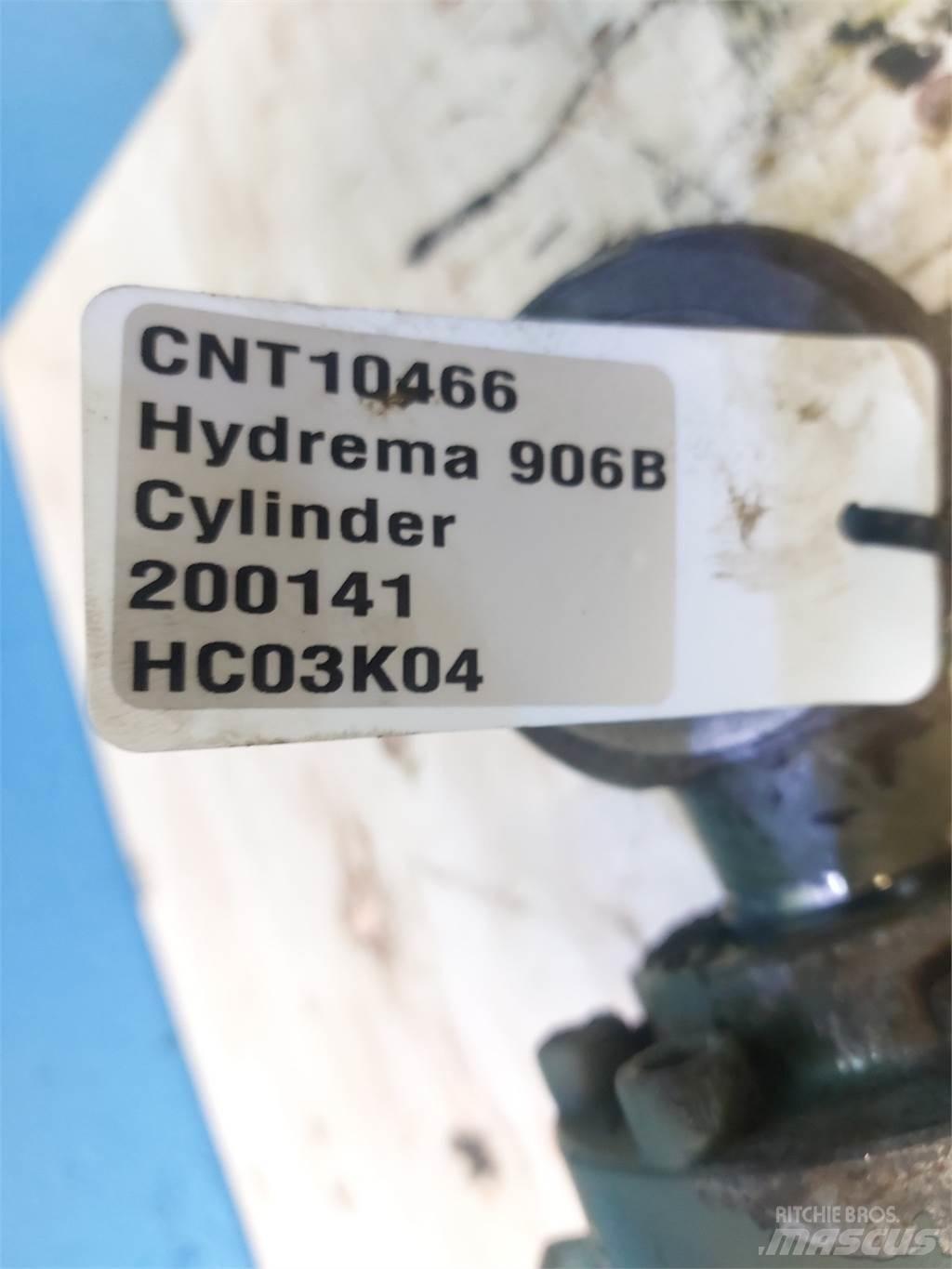 Hydrema 906B Tranšėjų kasimo technika
