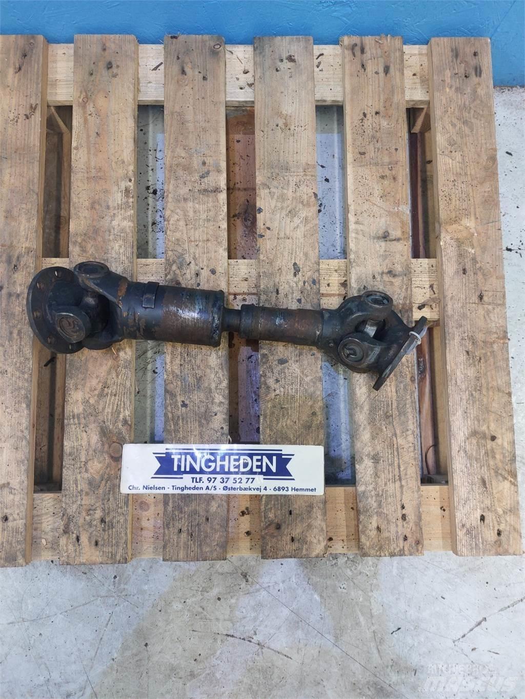 Hydrema 906B Ašys