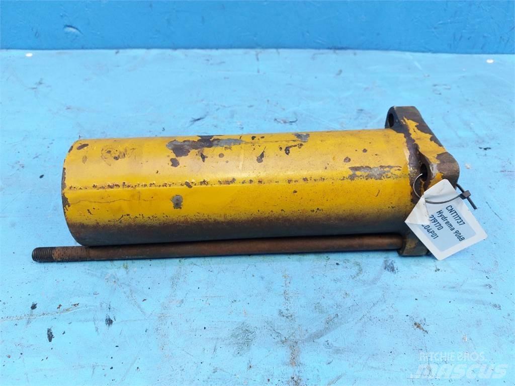 Hydrema 906B Tranšėjų kasimo technika