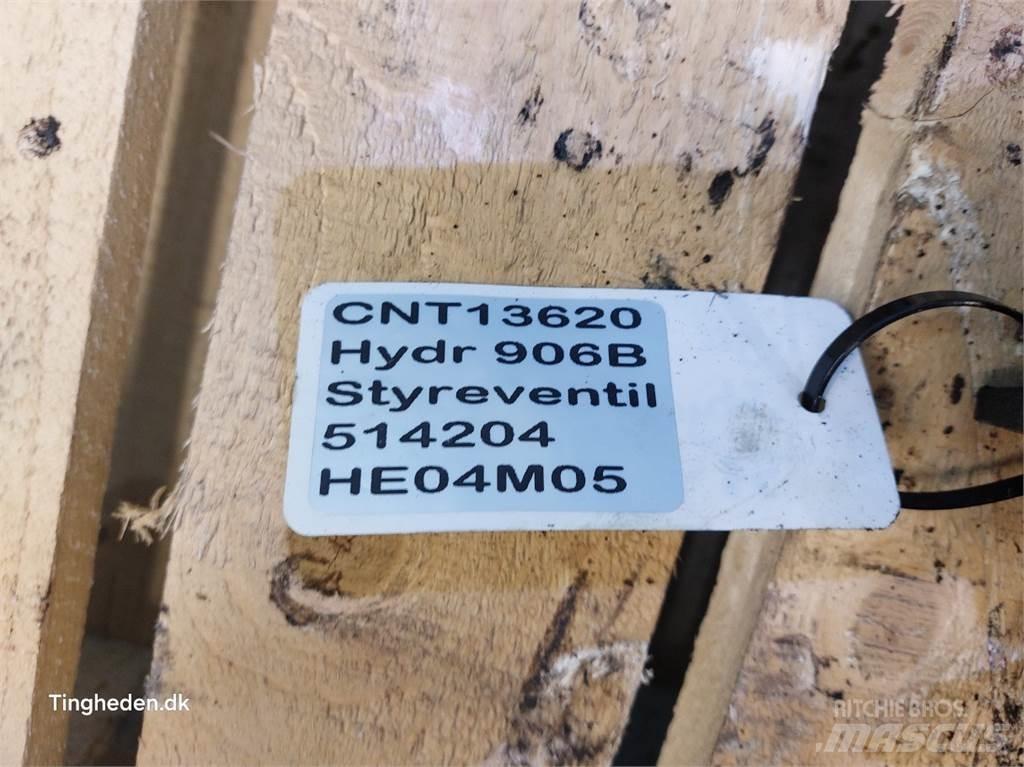 Hydrema 906B Hidraulikos įrenginiai