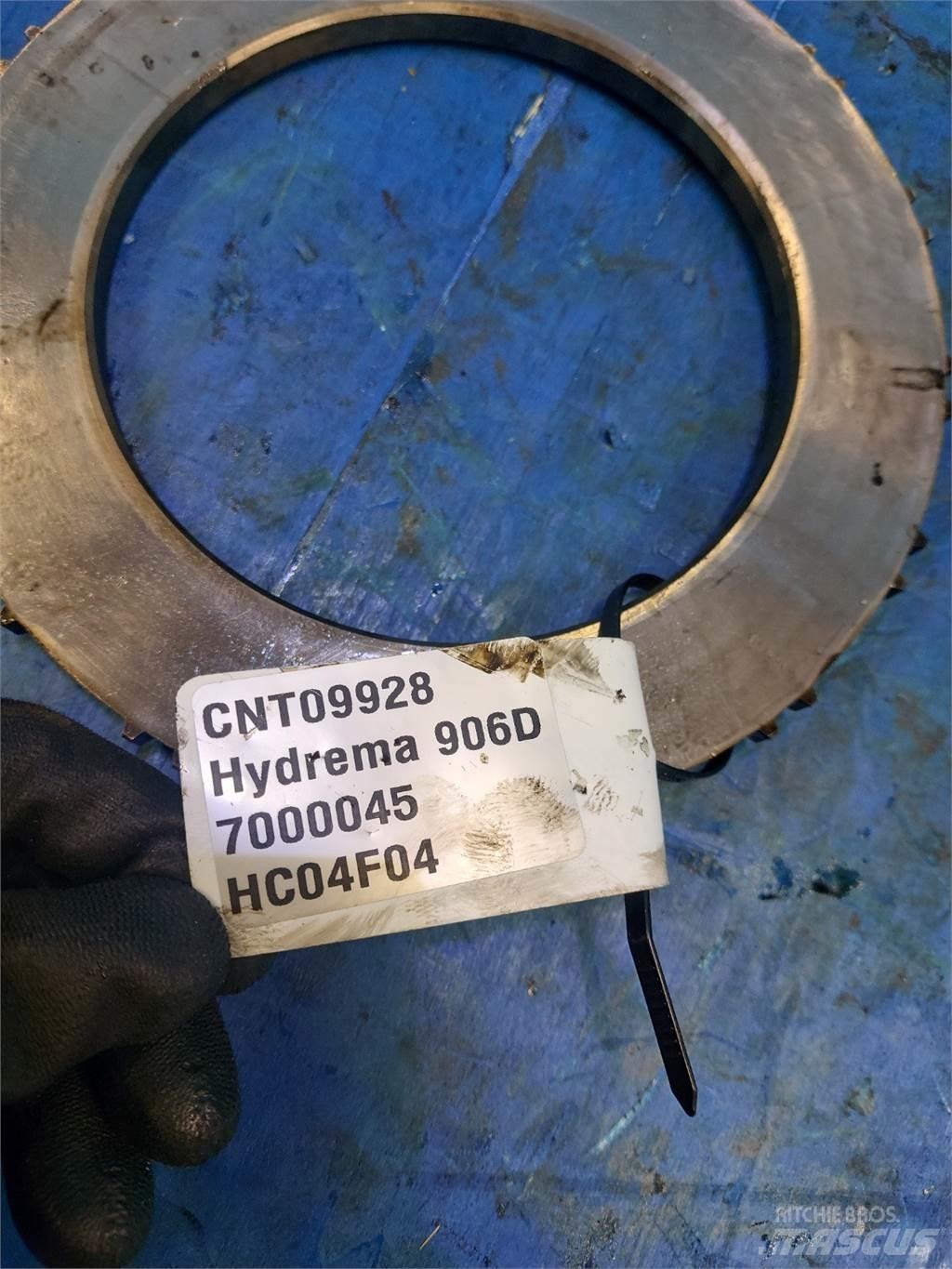 Hydrema 906D Transmisijos