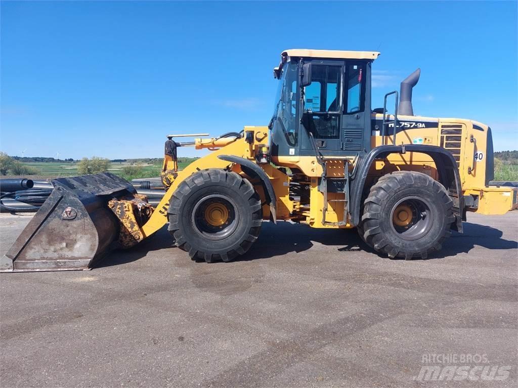 Hyundai HL757-9A Naudoti ratiniai krautuvai