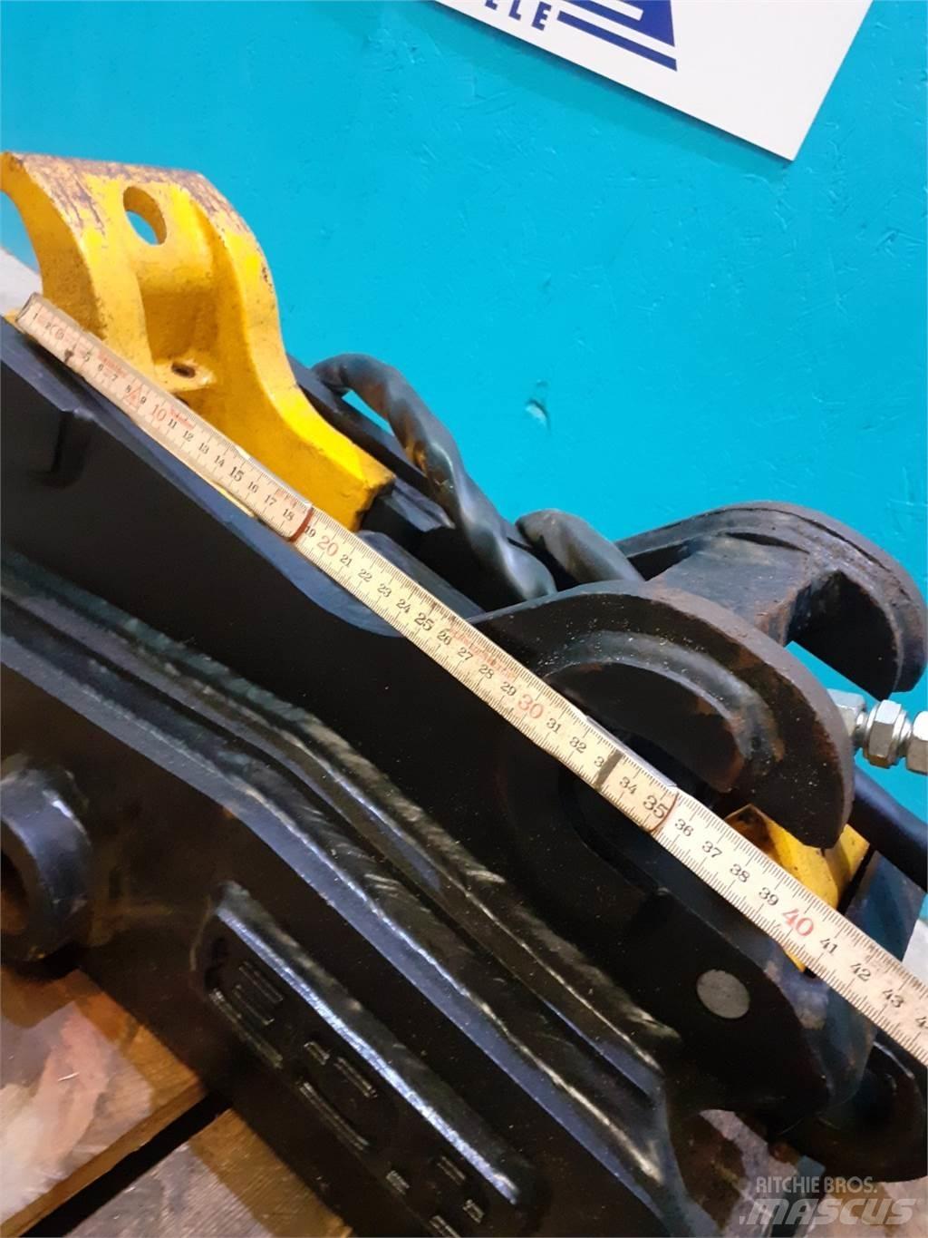 JCB 4CX Greito sujungimo jungtys