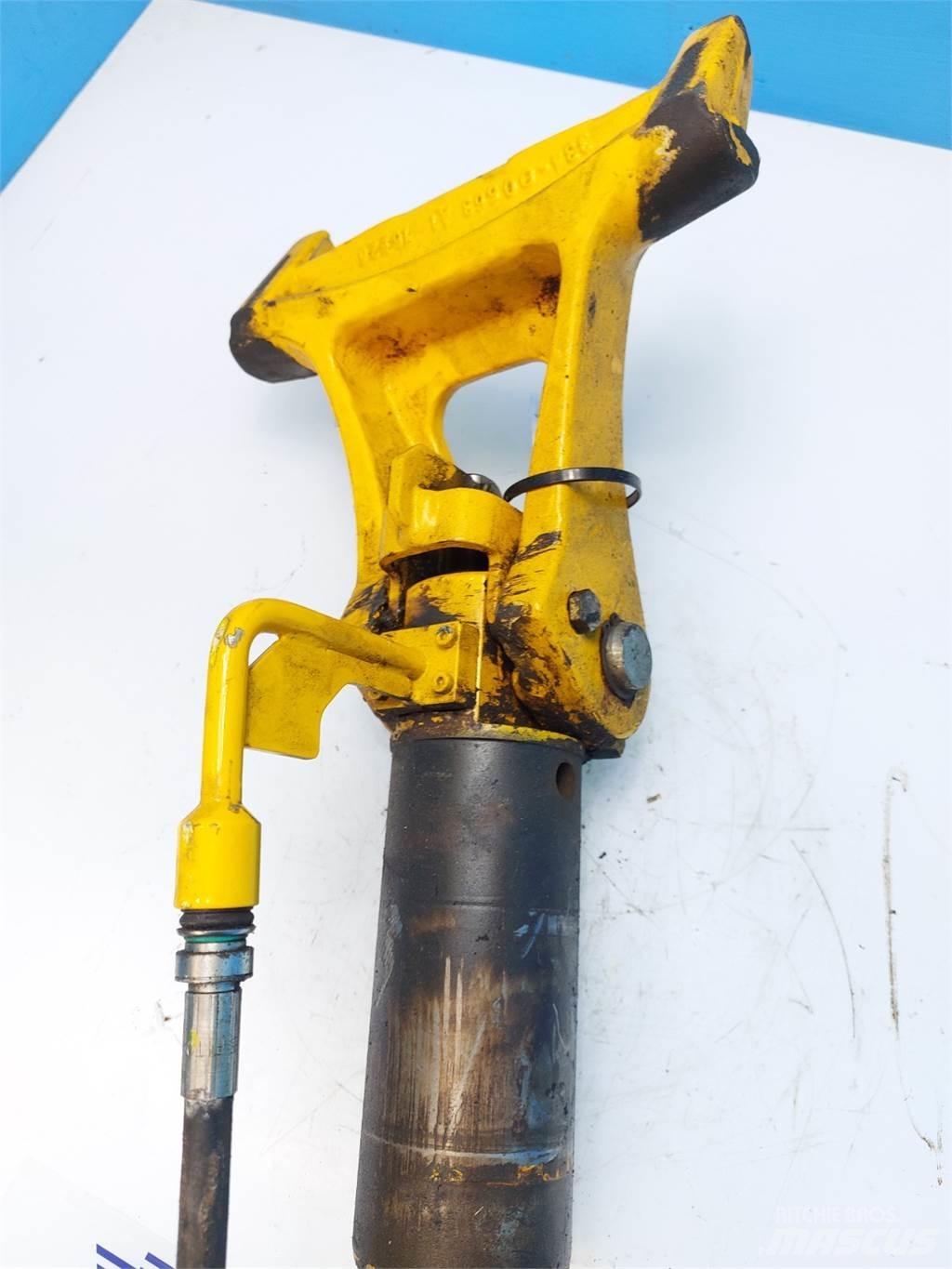 JCB 4CX Sijos ir savivarčiai